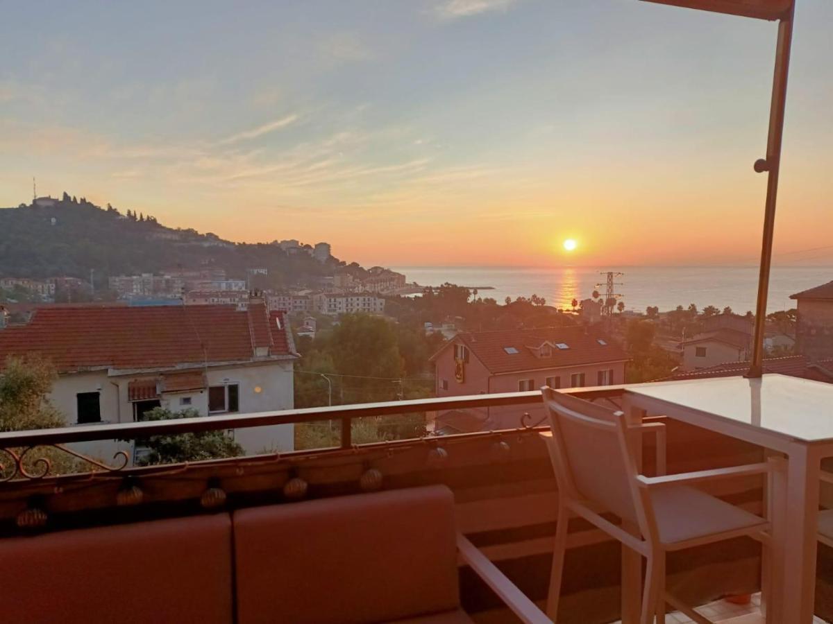 Seaview Apartment インペリア エクステリア 写真